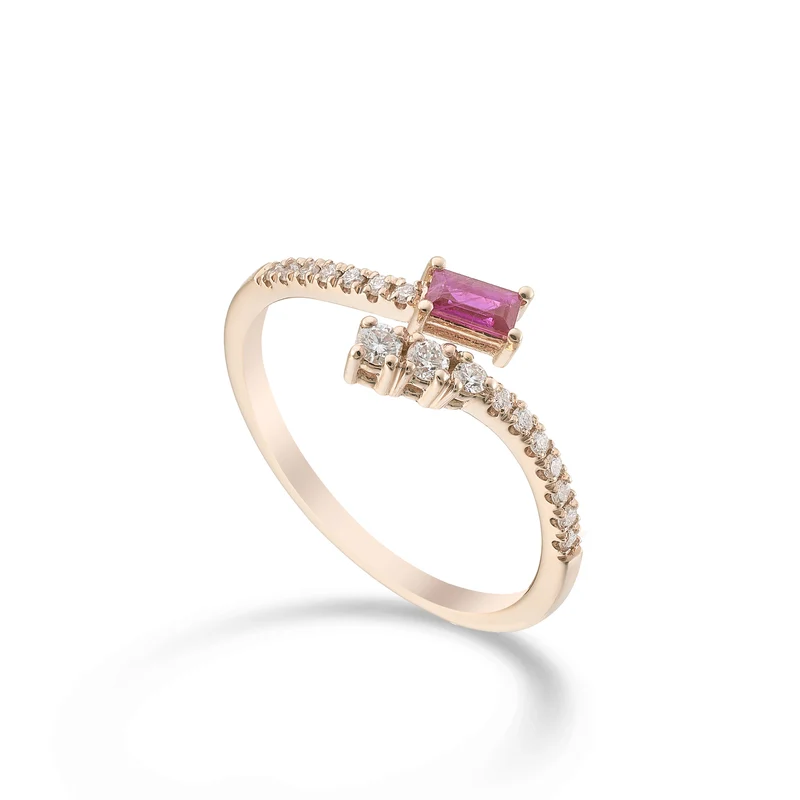 Golay anello contrarier diamanti e rubino baguette 4x2 AMP785DRUR-26016110080