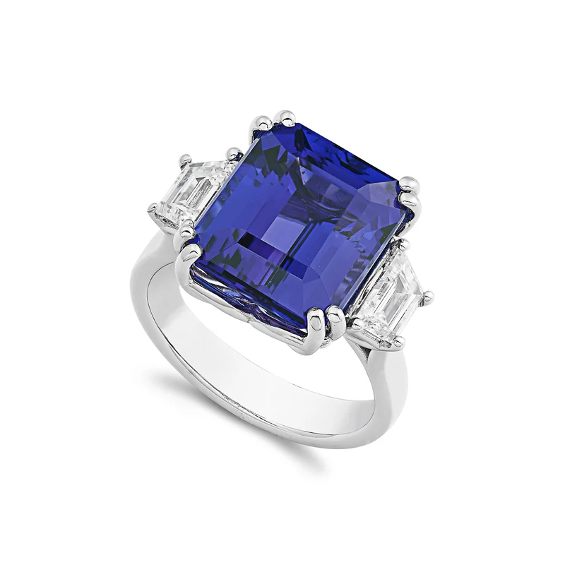 Golay anello con tanzanite ct 10,72 e trapezi laterali ACLC149DITZ-22272110051