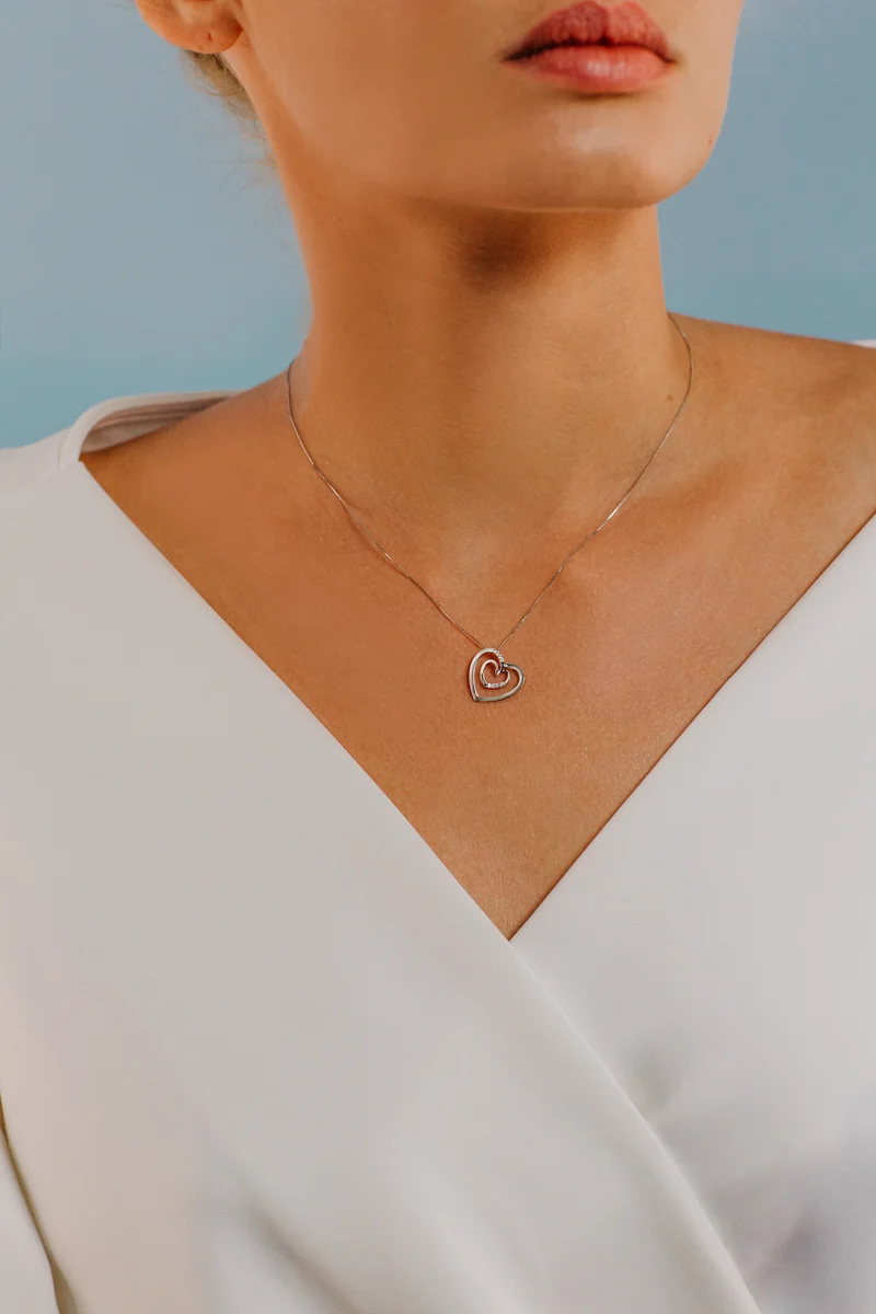 Comete Girocollo cuore in Oro e Diamanti GLB1339