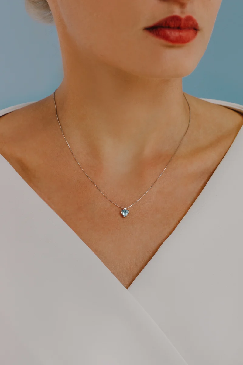 Comete Collana in Oro Diamante e Acquamarina Cuore GLQ272