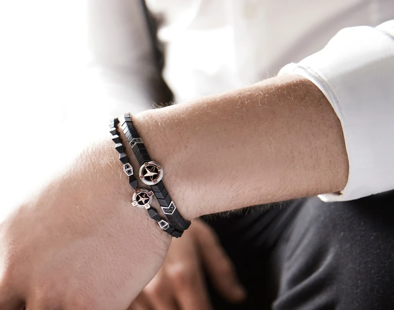 Comete Bracciale in Argento e ceramica nera UBR920