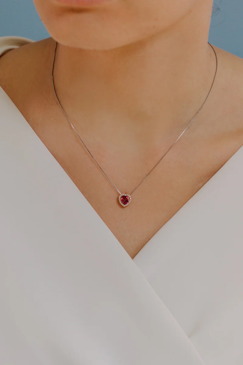 Comete Girocollo in Oro Diamanti e Topazio Rosa cuore GLB1578