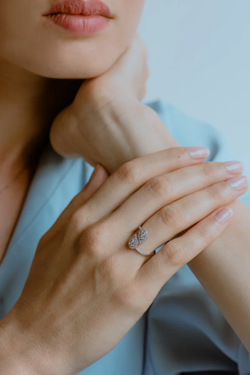 Comete Anello Contrariè in Oro e Diamanti ANB2632