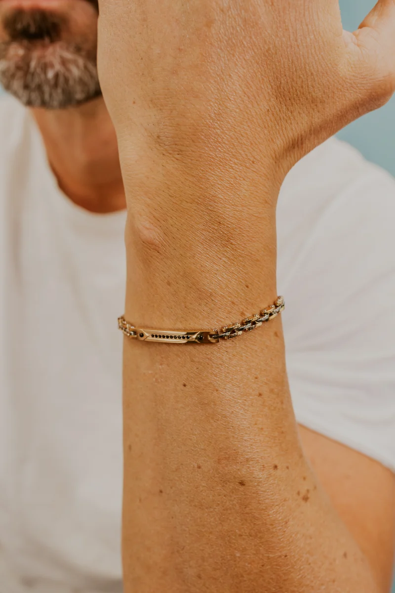 Comete Bracciale Acciaio nero, pvd rosè, e zirconi neri UBR1189