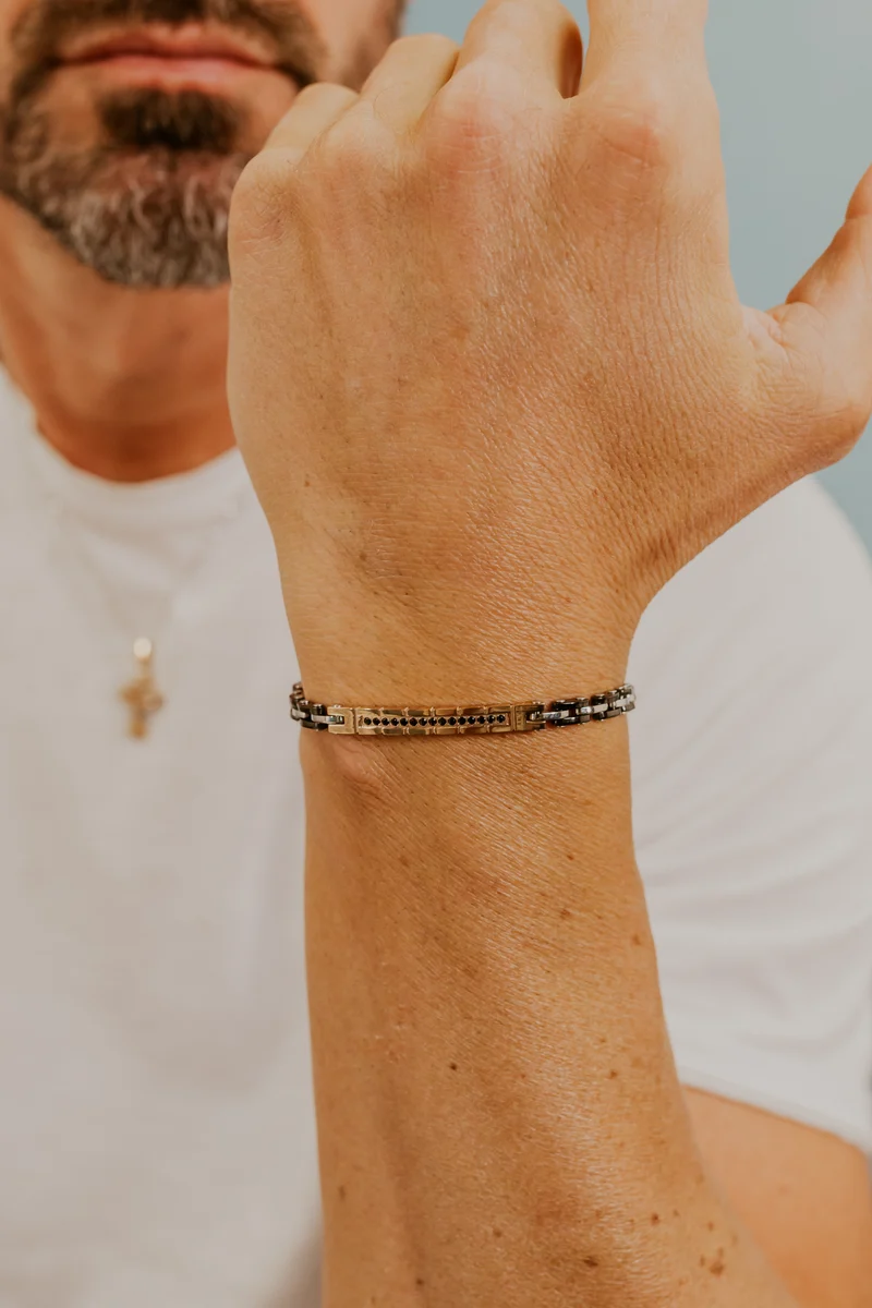 Comete Bracciale Acciaio con pvd nero, rosè e zirconi neri UBR1191