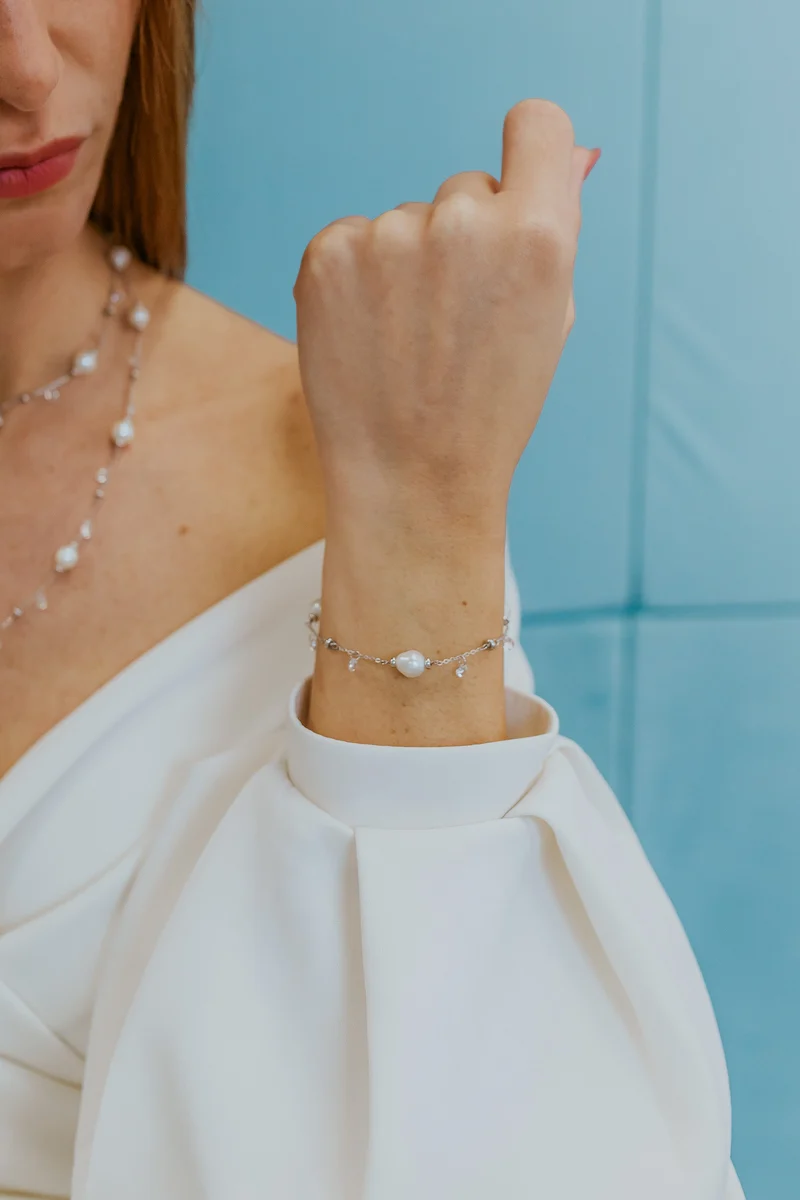 Comete Bracciale Argento 925‰ con Perle Acquadolce e cristalli bianchi BRA276